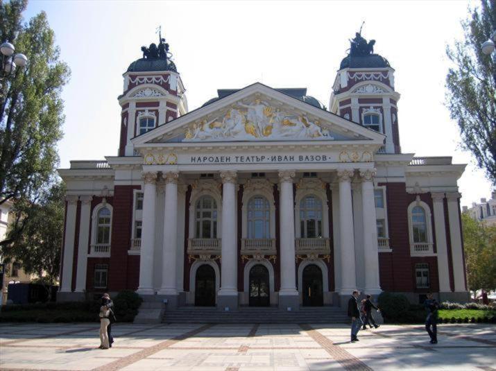Top Center Apartment 4 София Экстерьер фото